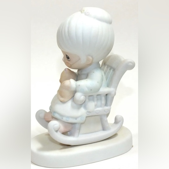 Precious Moments vintage figurine “ The Purr-Fect Grandma” - Picture 4 of 10